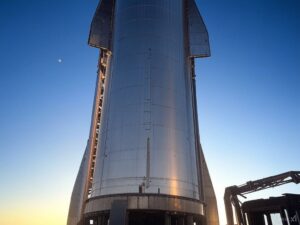 SpaceX スターシップ第8回試験飛行へ｜完全再利用型メガロケットの新たな挑戦、2月28日打ち上げ決定 - innovaTopia - （イノベトピア）