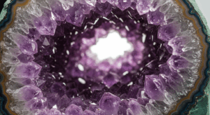 科学好きの間でひそかに話題になっている『瑠璃の宝石』—ポップカルチャーと科学