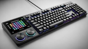 Corsair、Stream Deck統合キーボード「Galleon 100 SD」を349.99ドルで予約開始